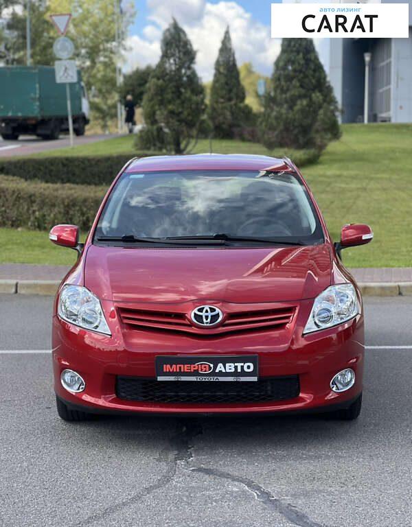 Toyota Auris 2012