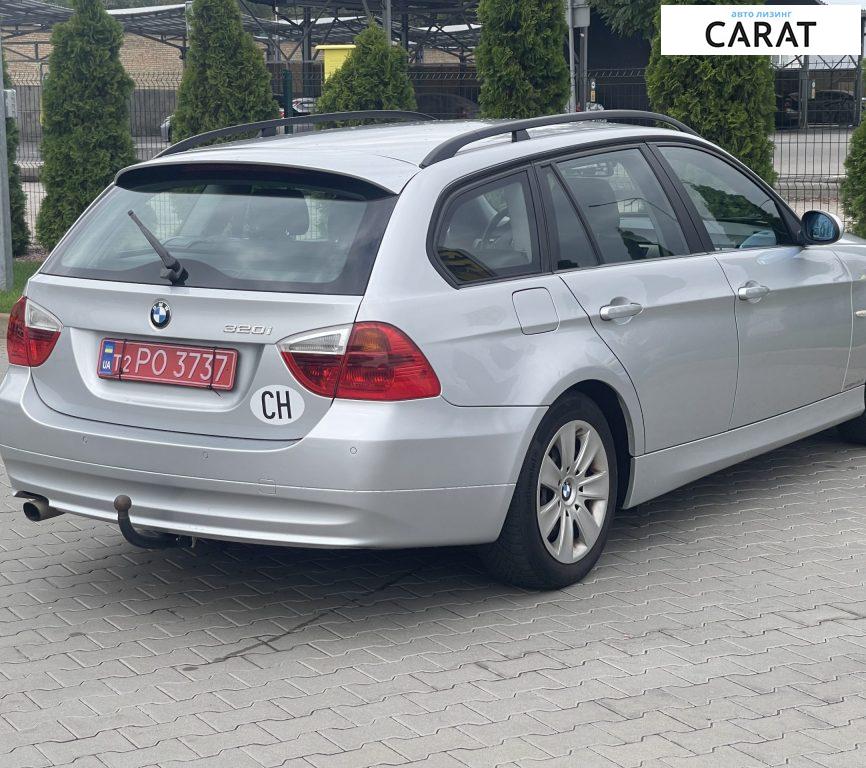 BMW 320 2008