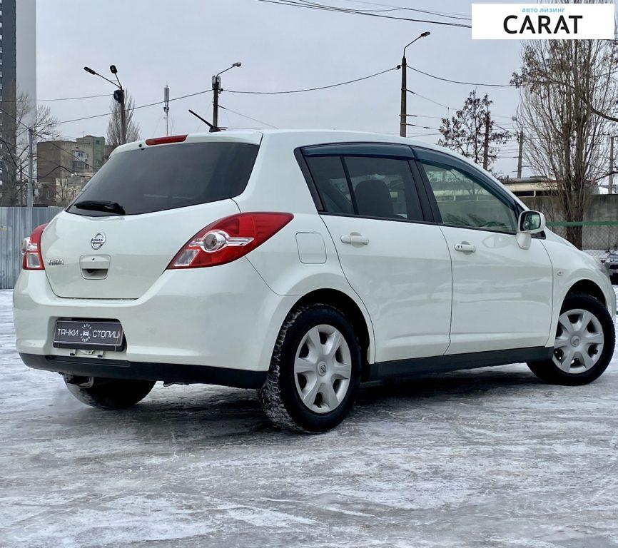 Nissan TIIDA 2012