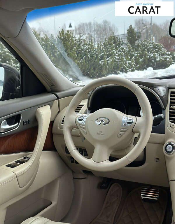 Infiniti FX 30 2012