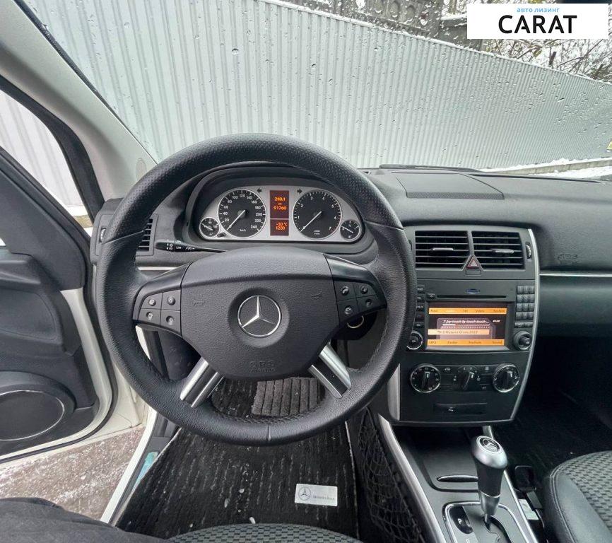 Mercedes-Benz B 180 2010