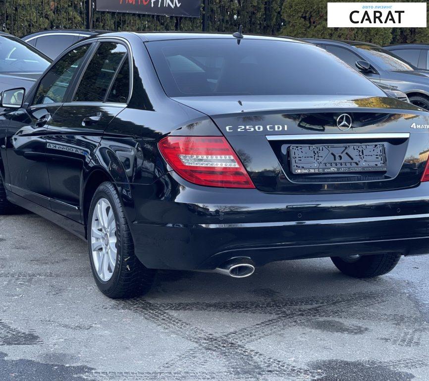 Mercedes-Benz C-Class 2012