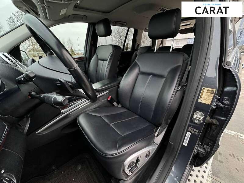 Mercedes-Benz GL-Class 2011 Mercedes-Benz GL-Class 2011