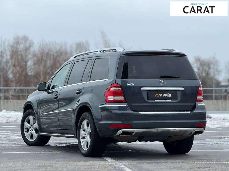 Mercedes-Benz GL-Class 2011 Mercedes-Benz GL-Class 2011