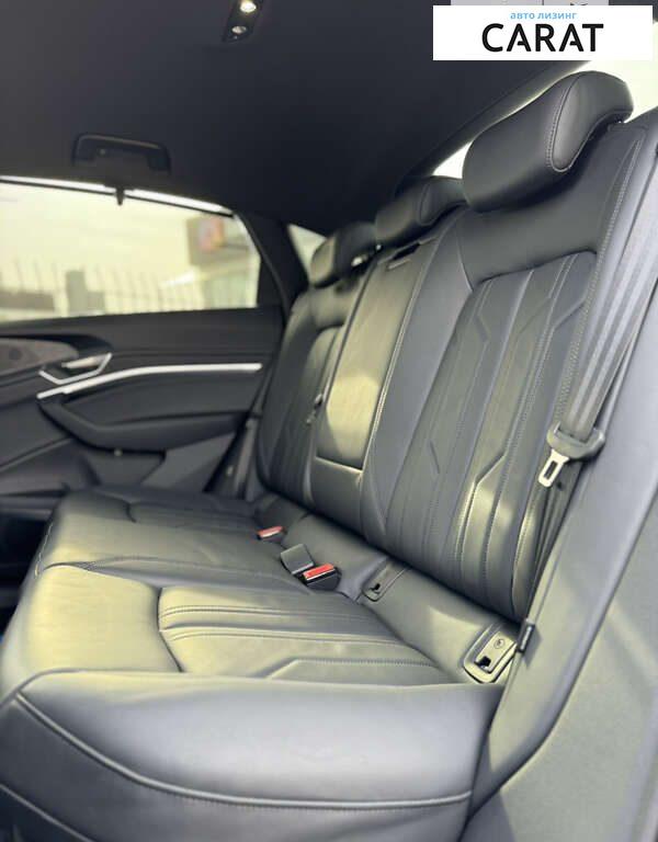 Audi e-tron 2023