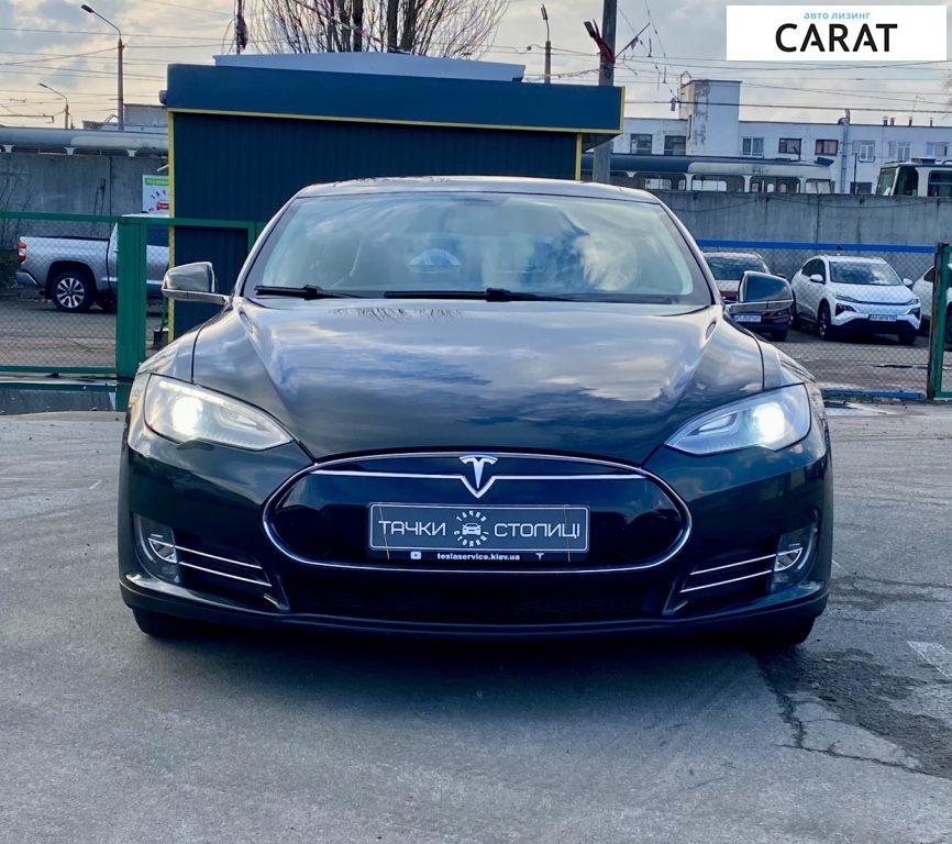 Tesla Model S 2013