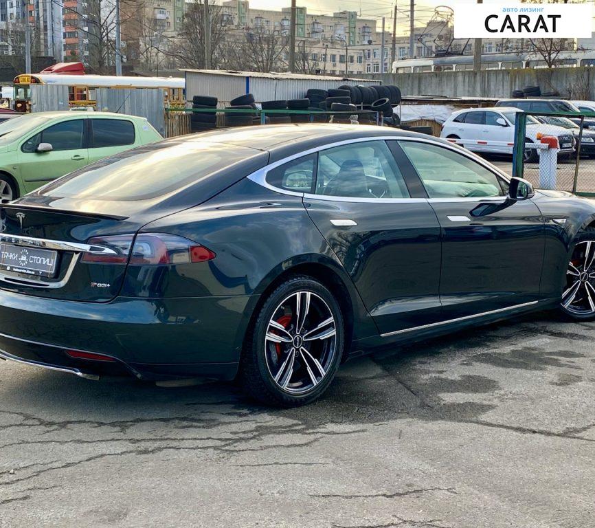 Tesla Model S 2013