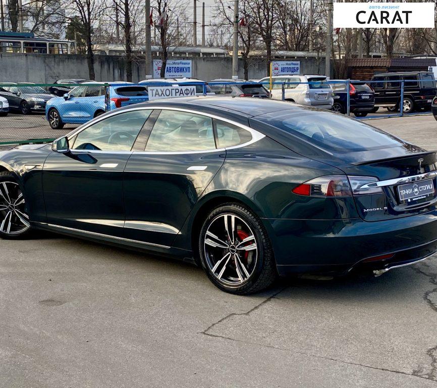 Tesla Model S 2013