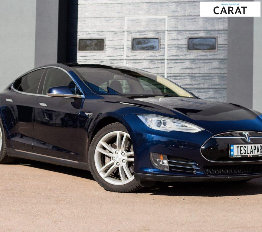 Tesla Model S 2014