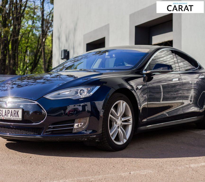 Tesla Model S 2014