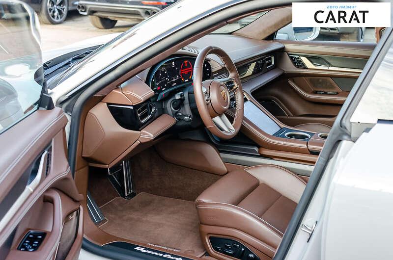 Porsche Taycan 2021 Porsche Taycan 2021