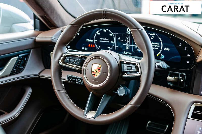 Porsche Taycan 2021 Porsche Taycan 2021