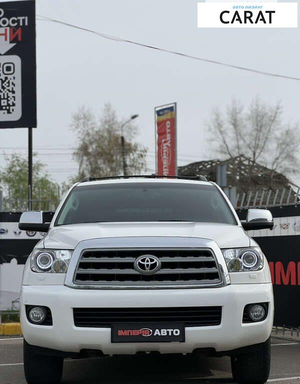 Toyota Sequoia 2016