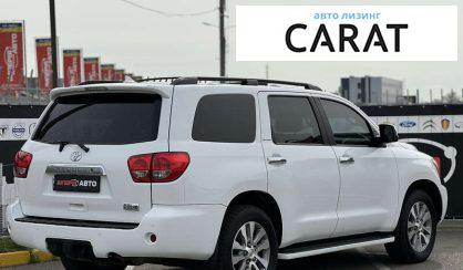 Toyota Sequoia 2016