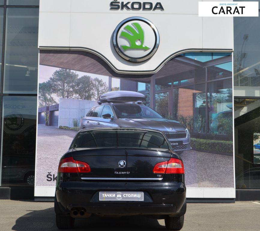 Skoda Superb 2011