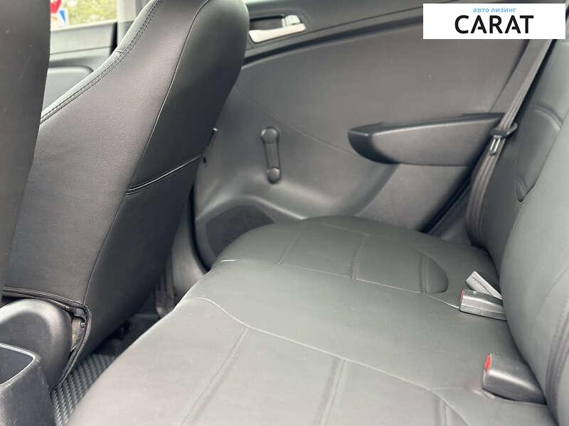 Hyundai Accent 2011 Hyundai Accent 2011