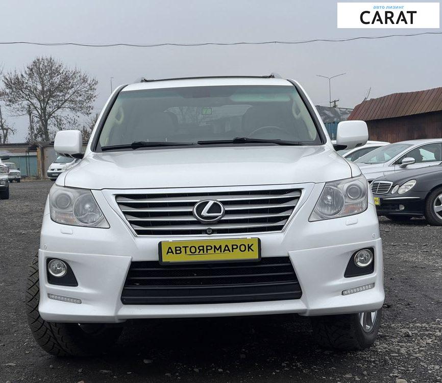 Lexus LX 570 2011