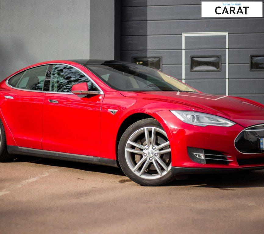 Tesla Model S 2014