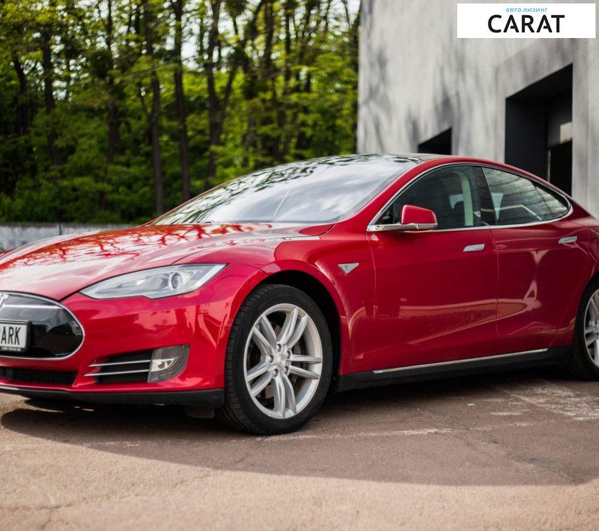 Tesla Model S 2014