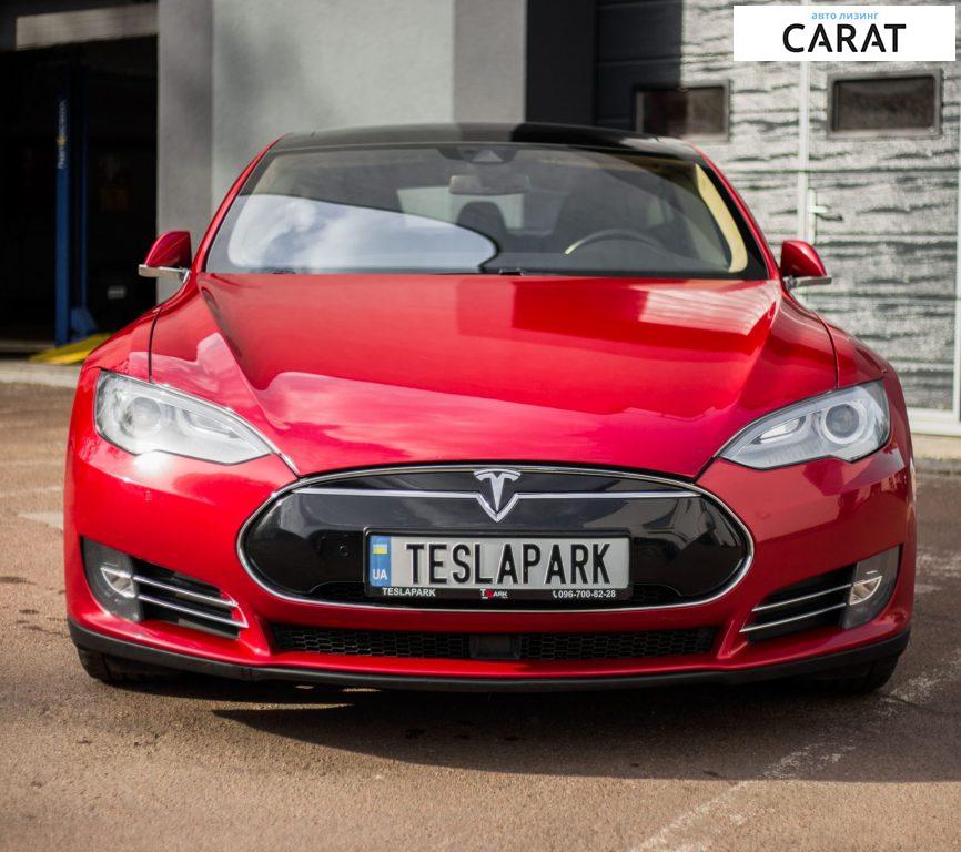 Tesla Model S 2014