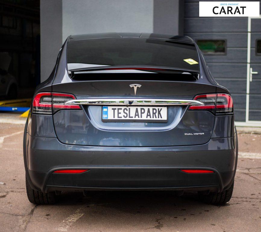 Tesla Model X 2019