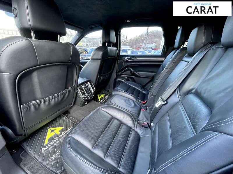 Porsche Cayenne 2010 Porsche Cayenne 2010