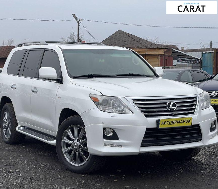 Lexus LX 570 2011