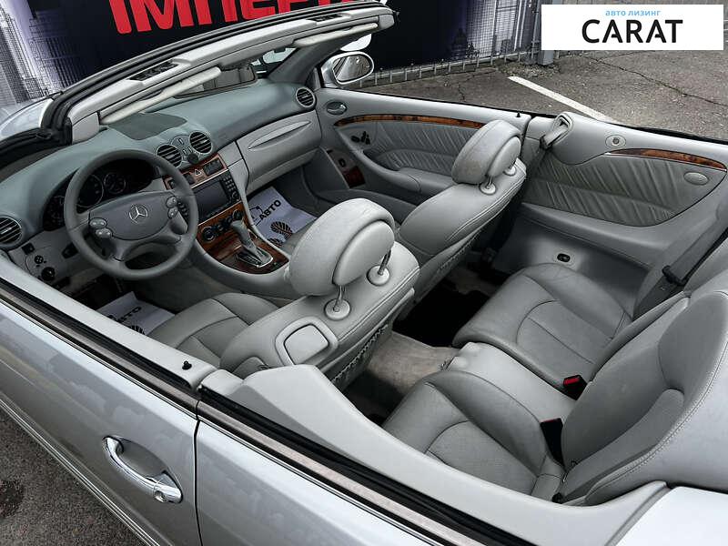 Mercedes-Benz CLK-Class 2004 Mercedes-Benz CLK-Class 2004