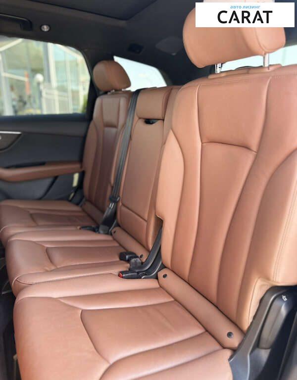 Audi Q7 2021