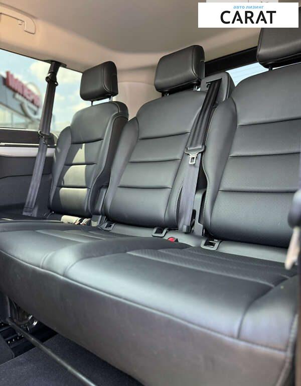 Peugeot Traveller 2020