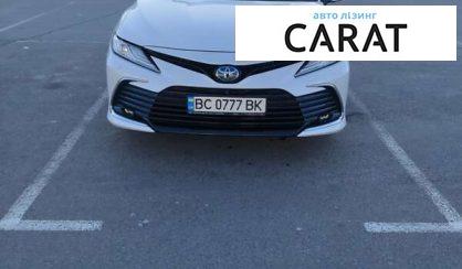 Розглянути Toyota Camry 2021 Toyota Camry 2021 - авто лізинг Carat
