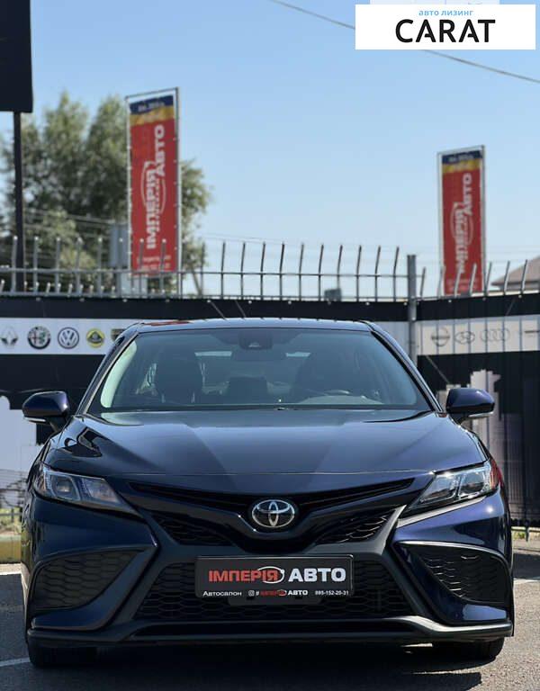 Toyota Camry 2021