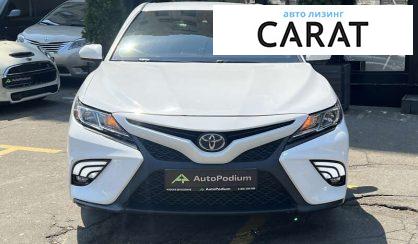 Toyota Camry 2019