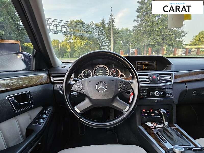 Mercedes-Benz E-Class 2011 Mercedes-Benz E-Class 2011
