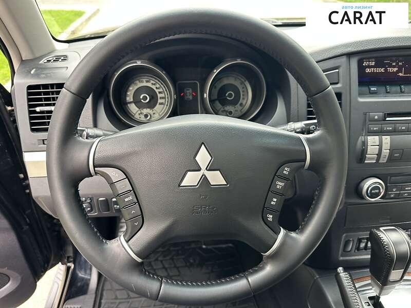 Mitsubishi Pajero Wagon 2010 Mitsubishi Pajero Wagon 2010