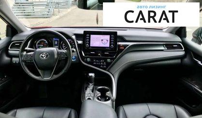 Toyota Camry 2021