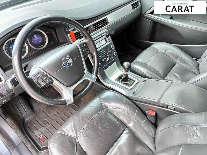 Volvo V70 2010 Volvo V70 2010