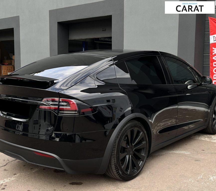 Tesla Model X 2022