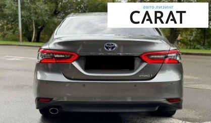 Toyota Camry 2021