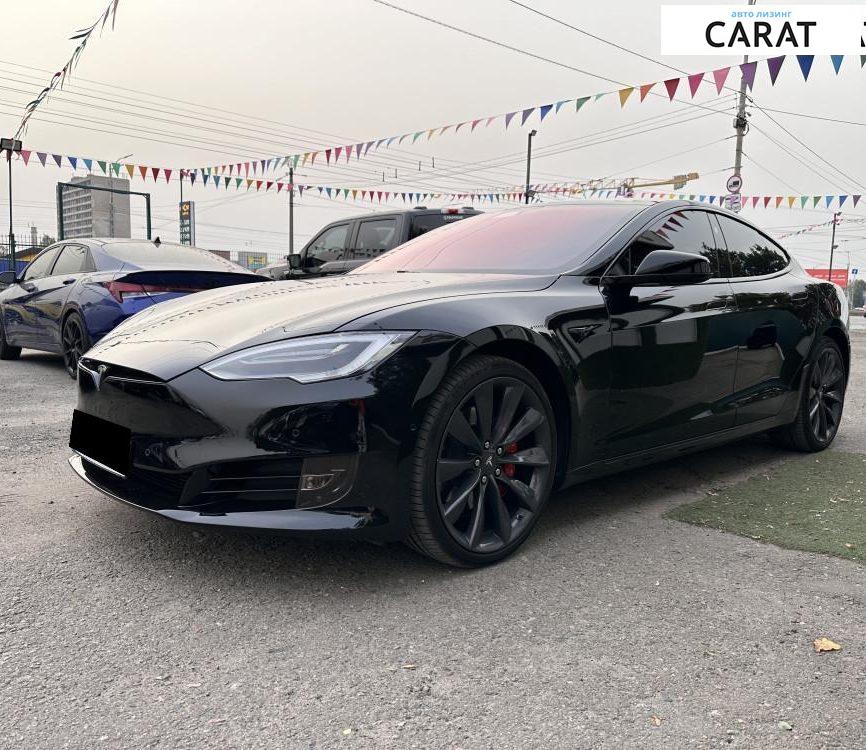 Tesla Model S 2019