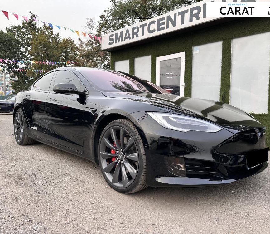 Tesla Model S 2019