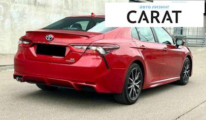 Toyota Camry 2021