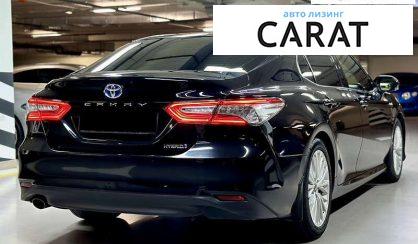 Toyota Camry 2019