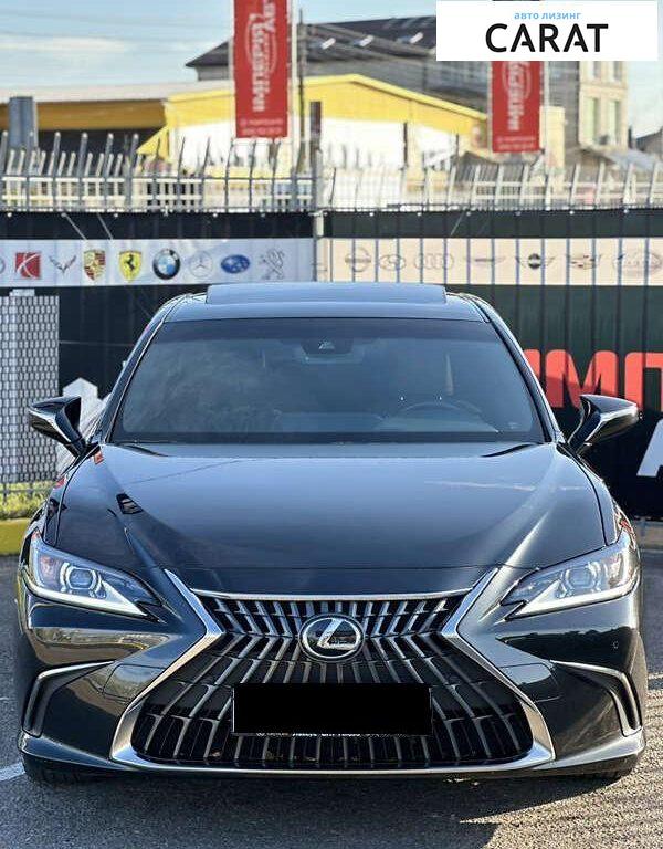 Lexus ES 2022