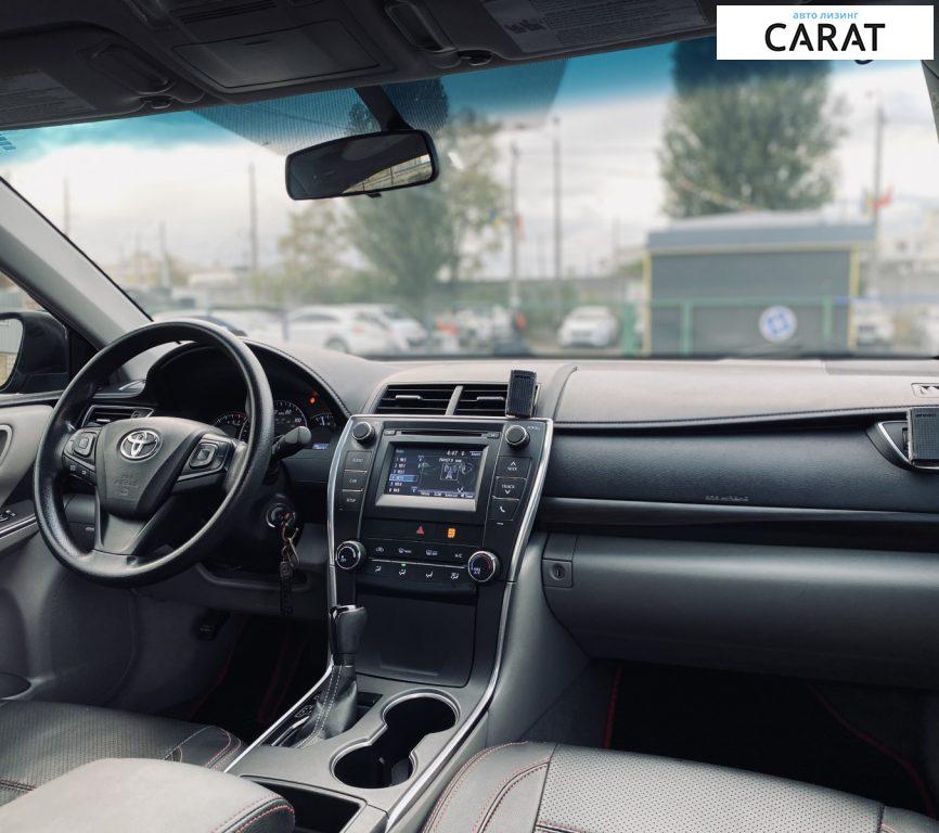 Toyota Camry 2015