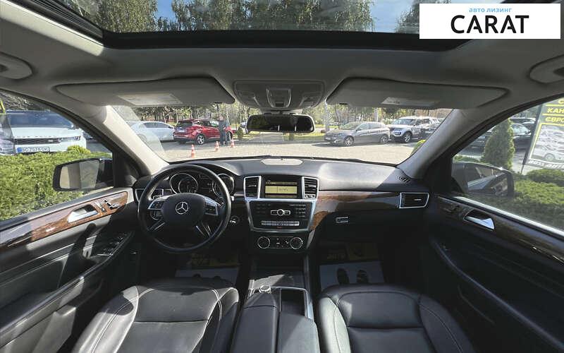 Mercedes-Benz M-Class 2011 Mercedes-Benz M-Class 2011