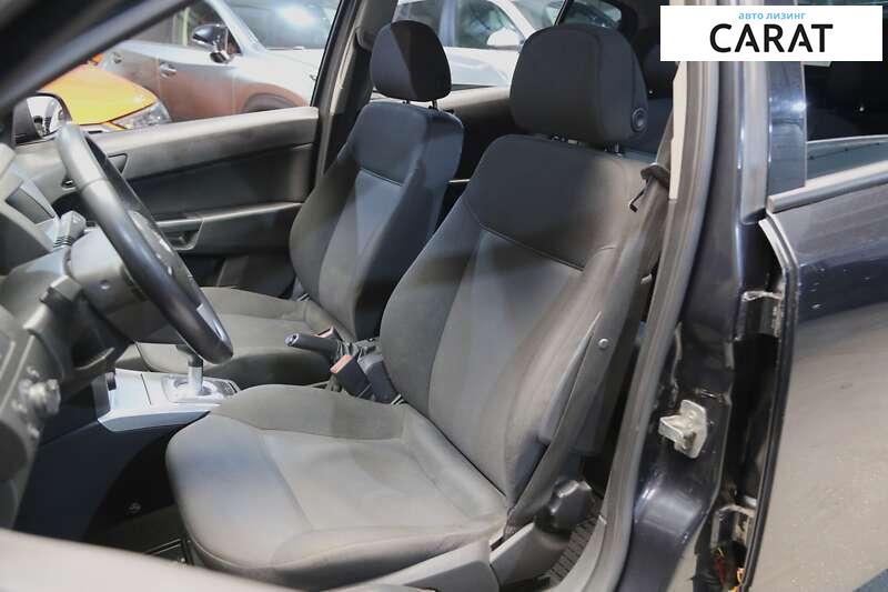 Opel Astra 2013 Opel Astra 2013