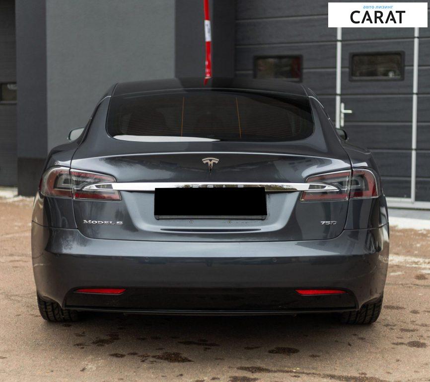 Tesla Model S 2018