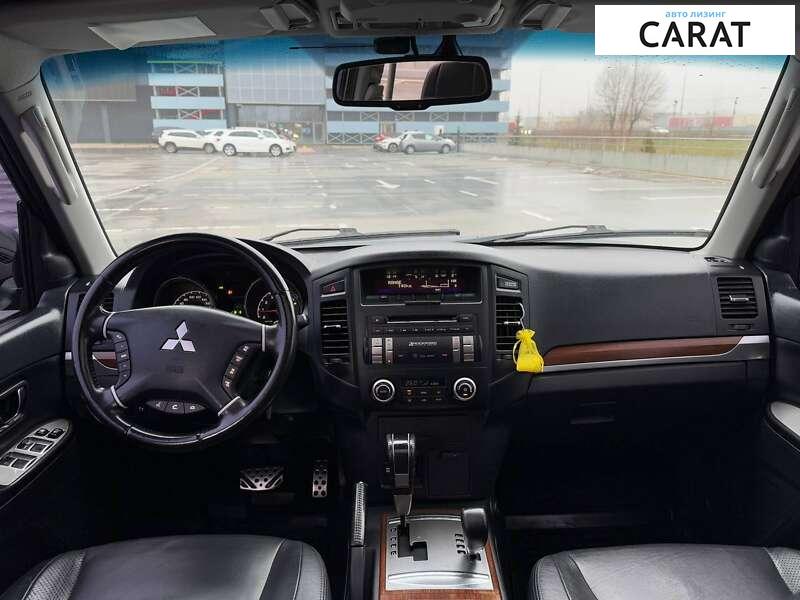 Mitsubishi Pajero Wagon 2010 Mitsubishi Pajero Wagon 2010