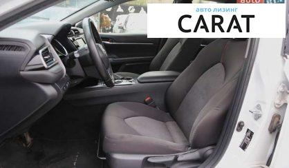 Toyota Camry 2019